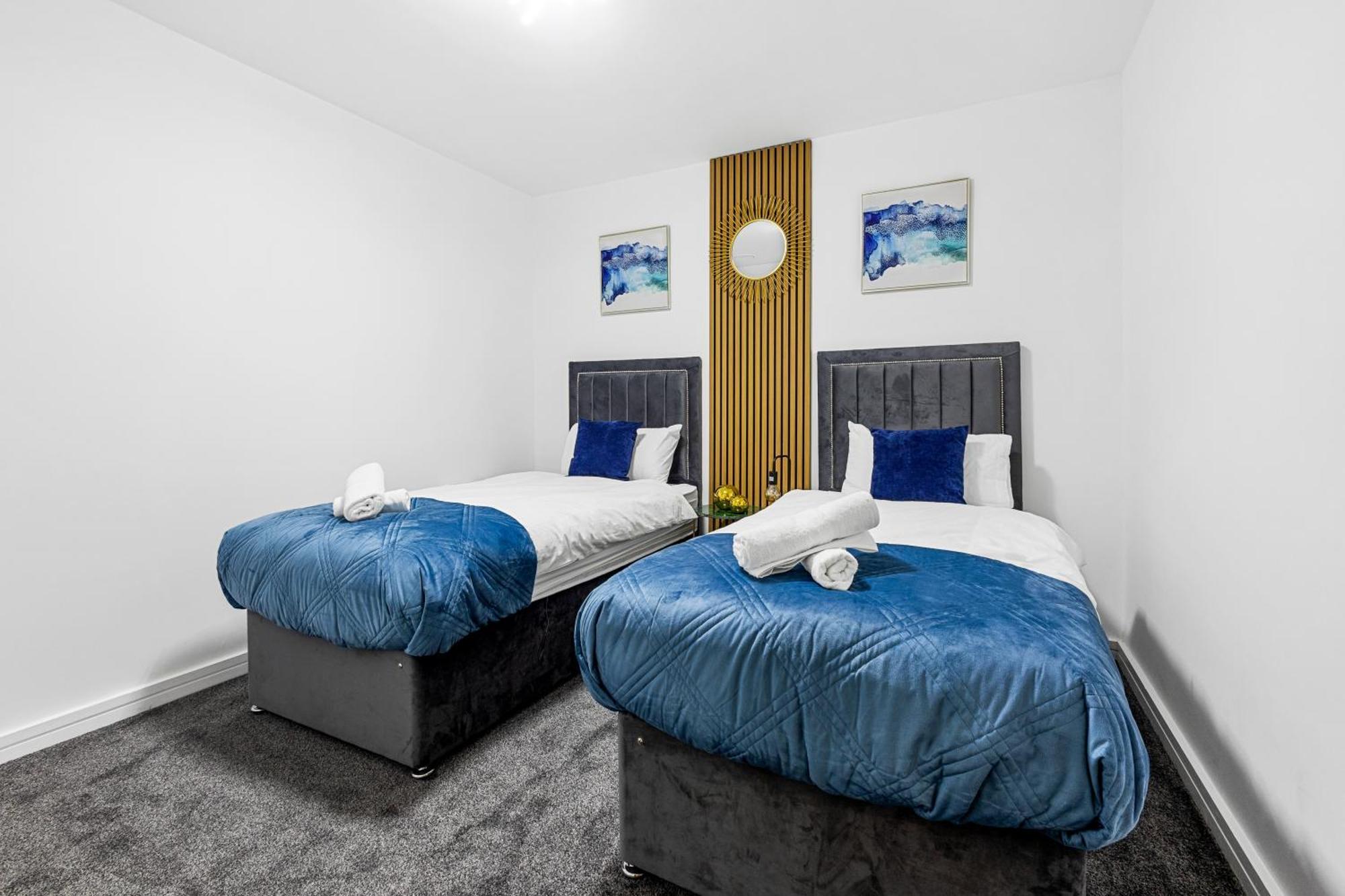 Bullring Lux Suite- Netflix-Free Parking-Sleeps 6 Birmingham Exterior photo